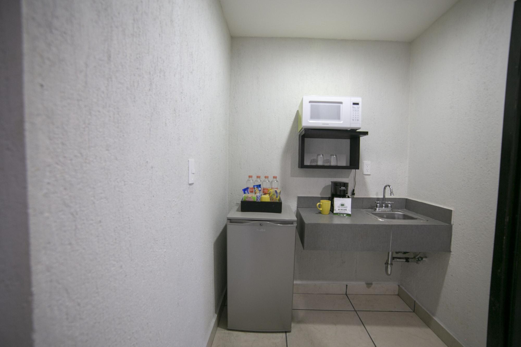 Hotel Rs Suites Tuxtla Gutiérrez Esterno foto