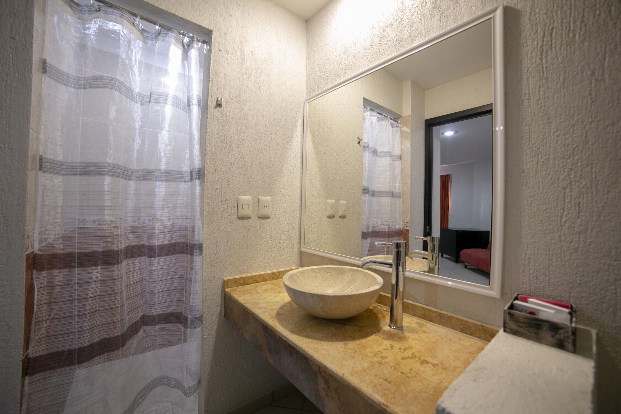 Hotel Rs Suites Tuxtla Gutiérrez Esterno foto